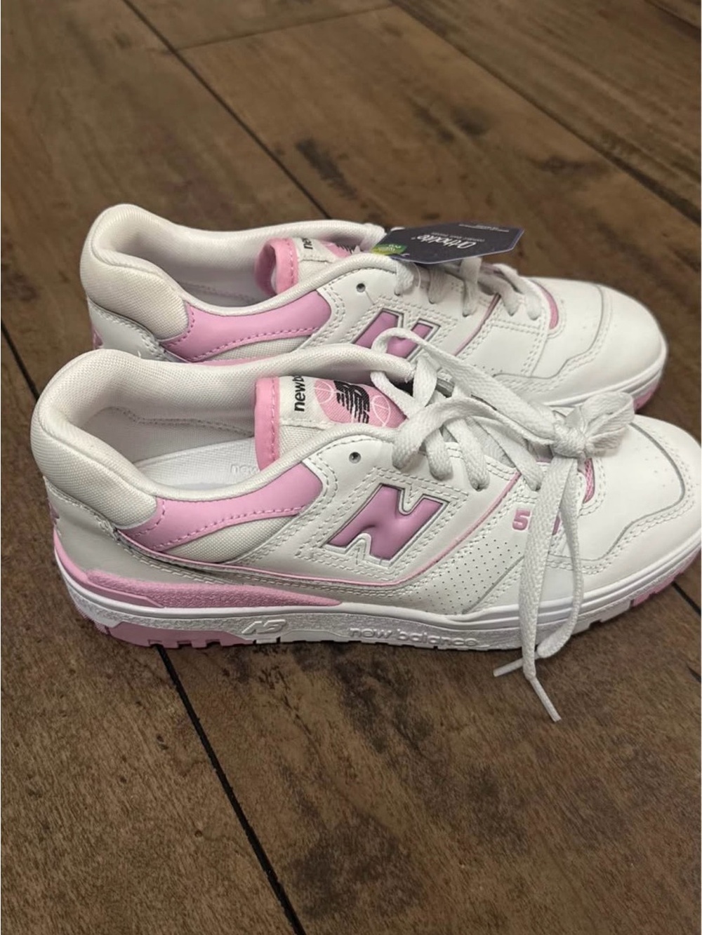 New Balance Women's 550 Sneaker - White & Pink - Picture 2 of 4